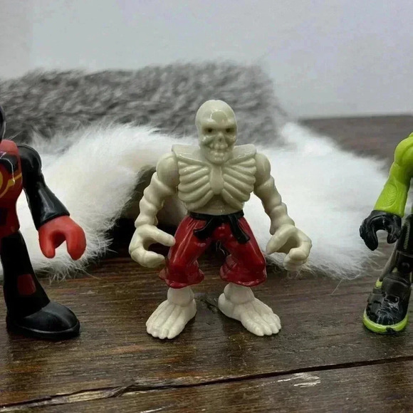 4 Fisher Price‎ Imaginext Jurassic Dinosaurs Dino Rider Figures Toys Skeleton - Picture 4 of 7